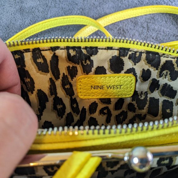 Nine West Neon Yellow Pebbled crossbody Bag - Picture 4 of 9